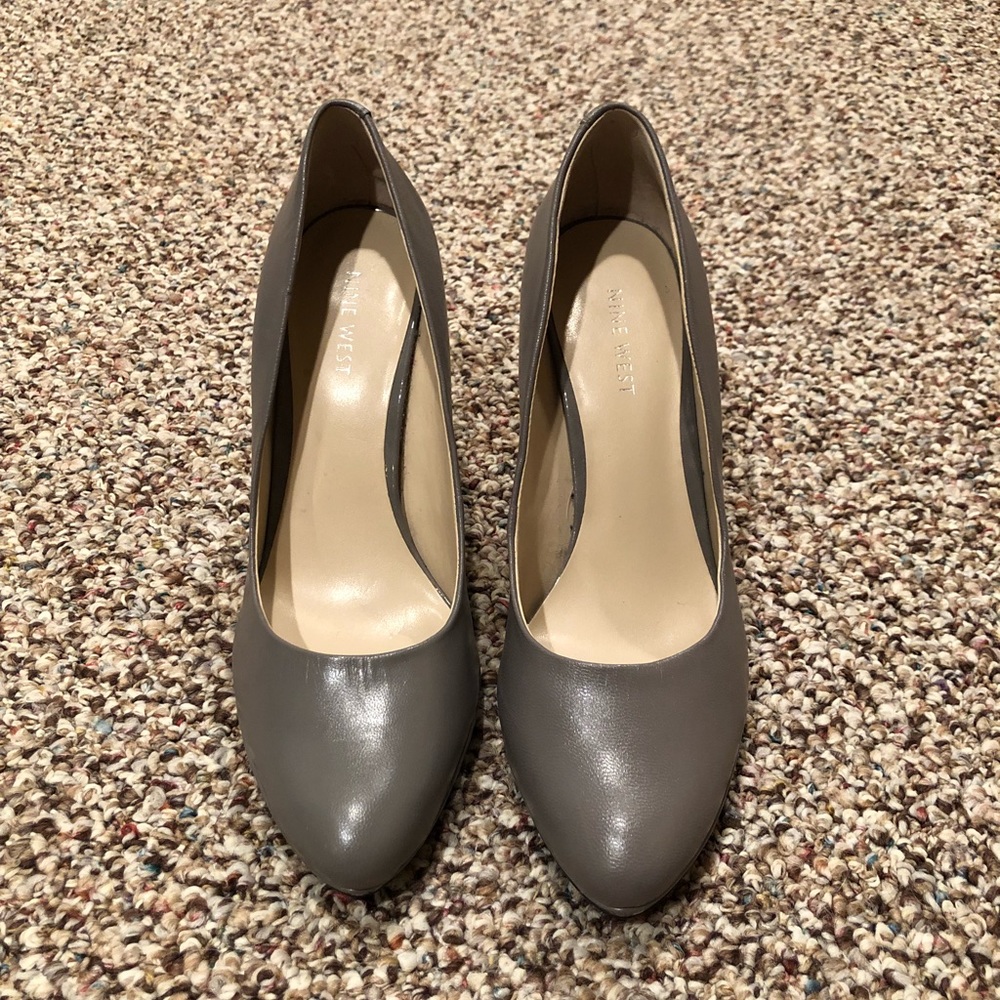 Gray Nine West heels
